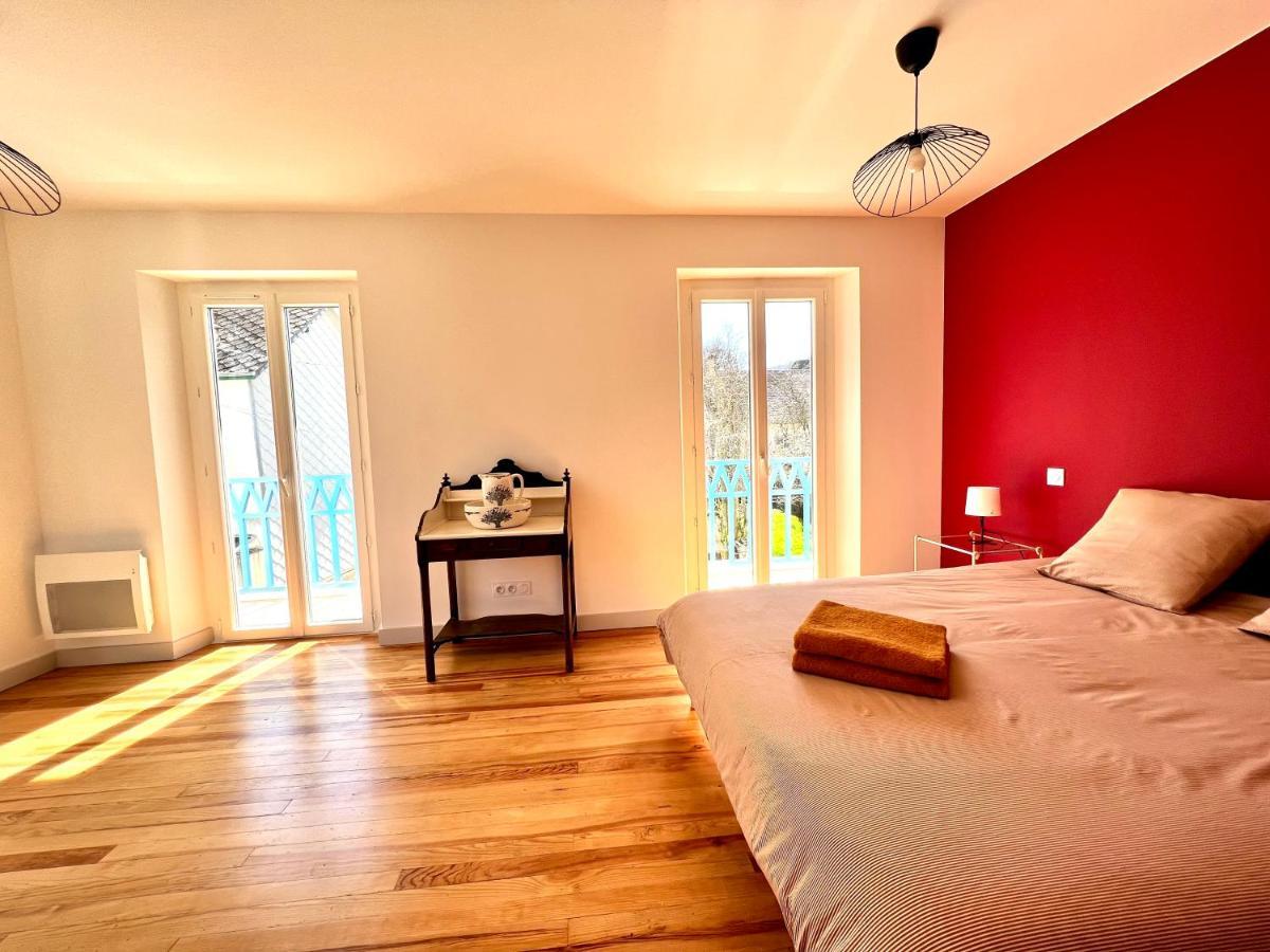Refuge De Luxe Pour Les Amoureux De La Montagne Pouzac Exterior photo