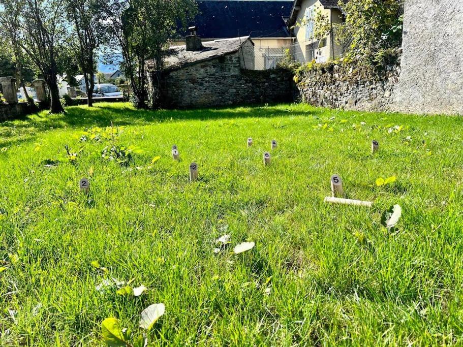 Refuge De Luxe Pour Les Amoureux De La Montagne Pouzac Exterior photo